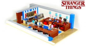 LEGO Scoops Ahoy from Stranger Things 3!!⎜Custom LEGO MOC